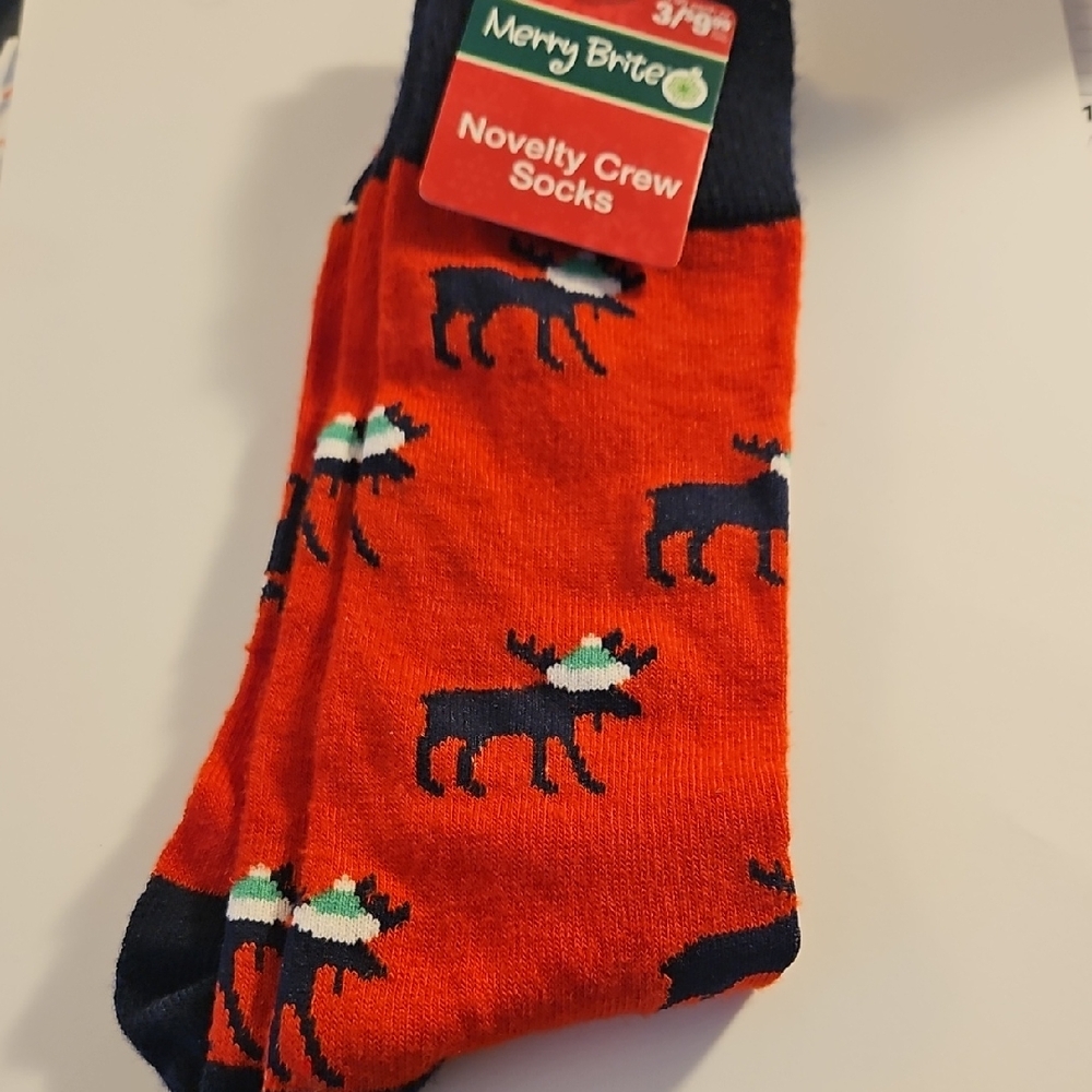 Merry Brite Red Moose Crew Socks